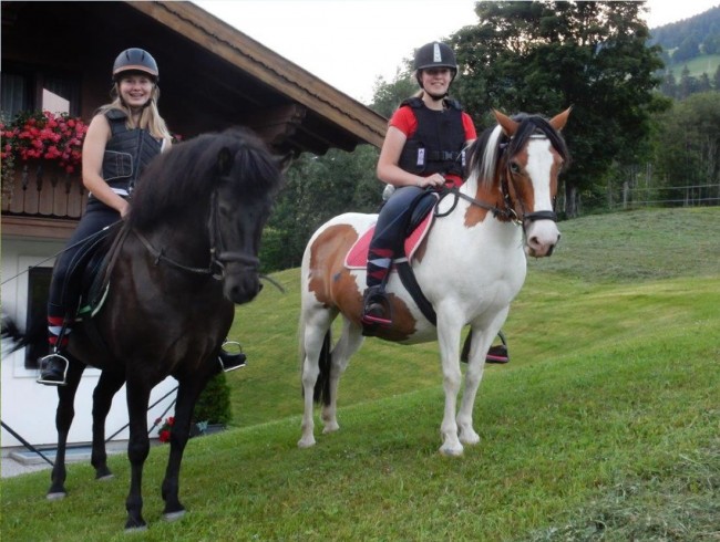 Reiten im Urlaub bei Familie Buchsteiner in Filzmoos